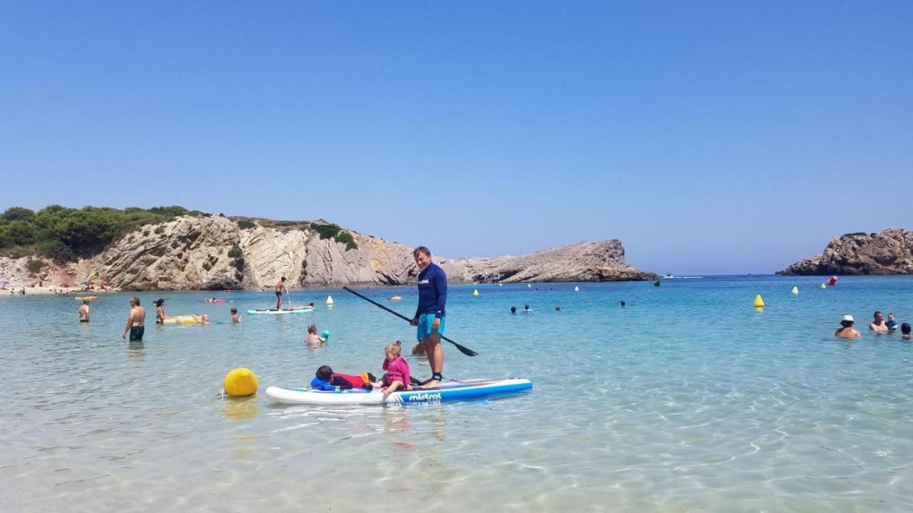 Belvedere, Family-Friendly, Nice, First-Line Apartment With Stunning Beach And Sea Views,Ac Arenal d'en Castell Exteriör bild