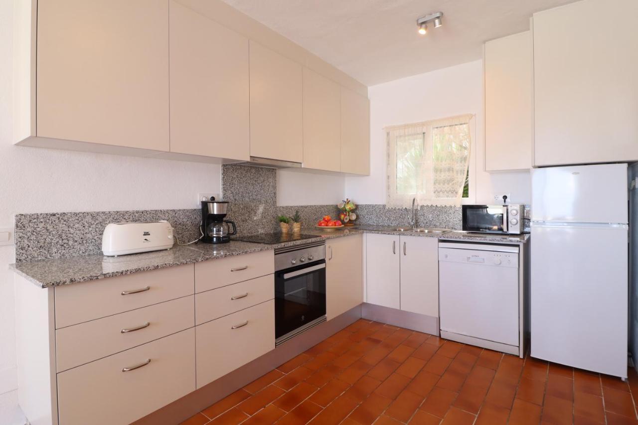 Belvedere, Family-Friendly, Nice, First-Line Apartment With Stunning Beach And Sea Views,Ac Arenal d'en Castell Exteriör bild